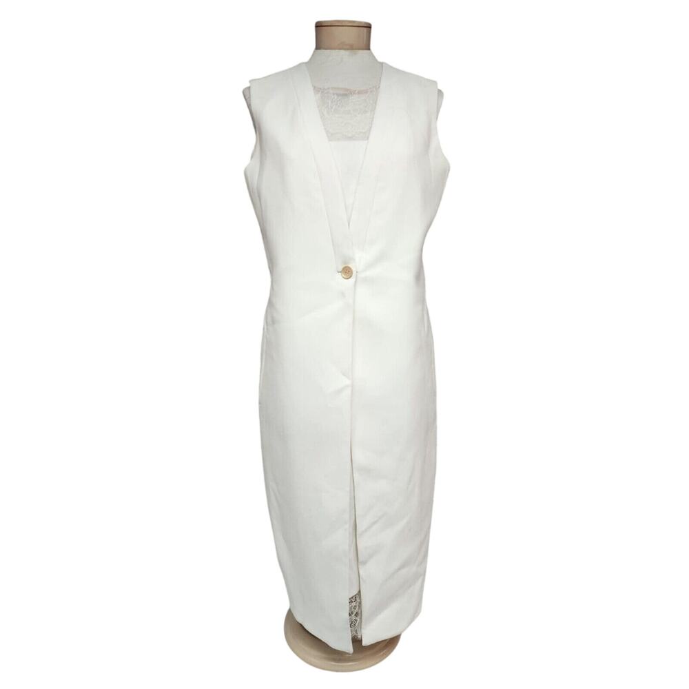 BCBG Maxazria Foster Size M Off White Dress Needs Dry Cleaned